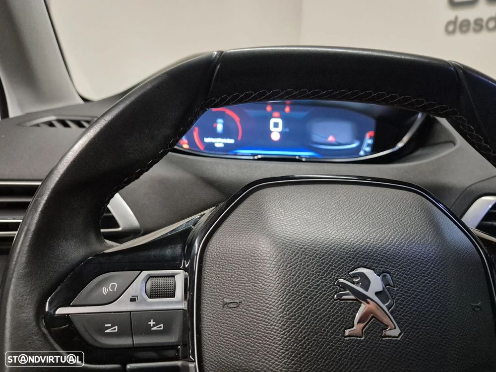 Peugeot 3008 1.5 BlueHDi Allure - 12