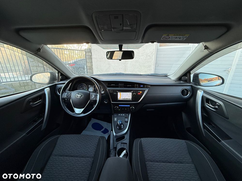 Toyota Auris - 24