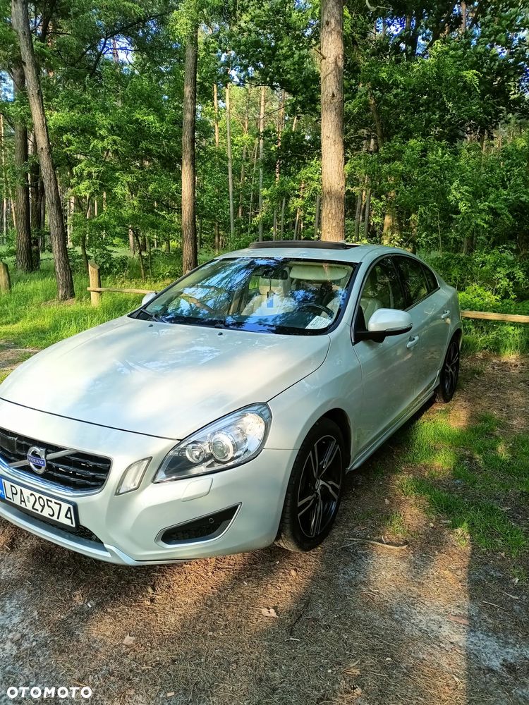 Volvo S60 D5 Summum - 2