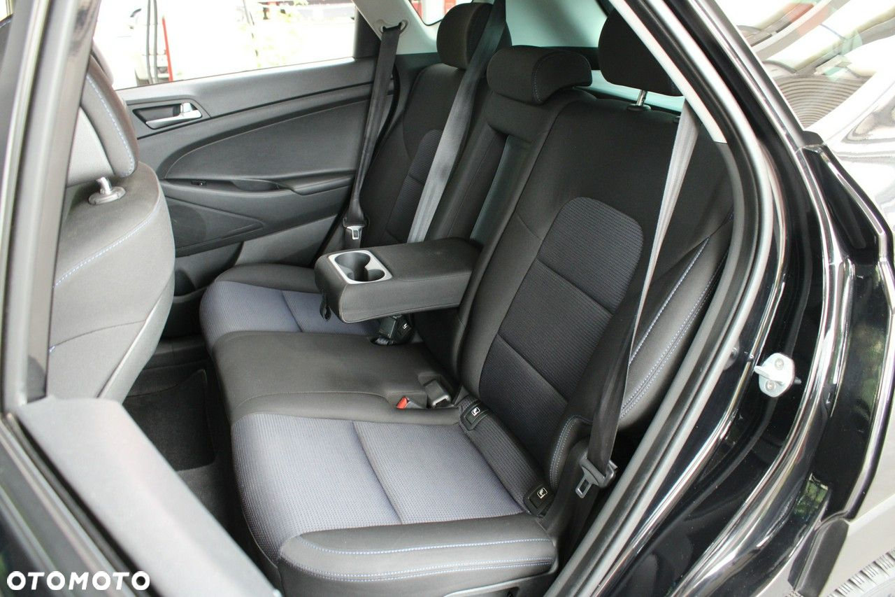 Hyundai Tucson 1.6 GDI BlueDrive Style 2WD - 13