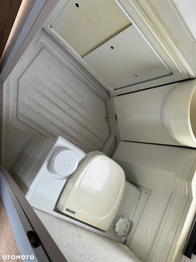 Volkswagen T4 syncro Karmann - 33