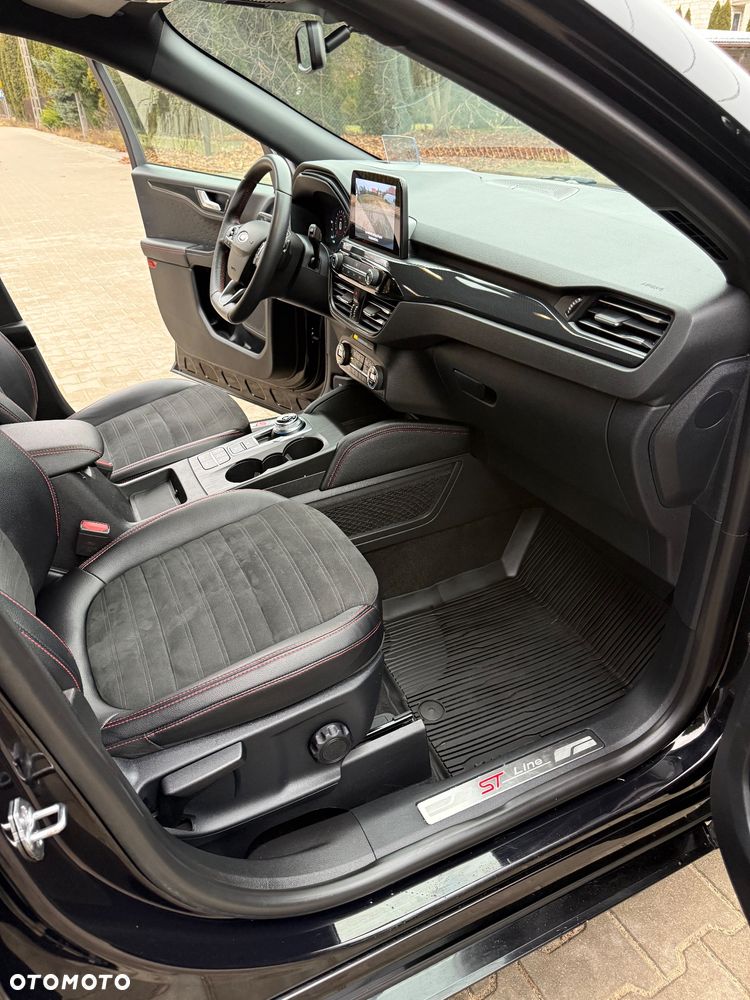 Ford Kuga 2.0 EcoBlue 4x4 ST-LINE X - 25