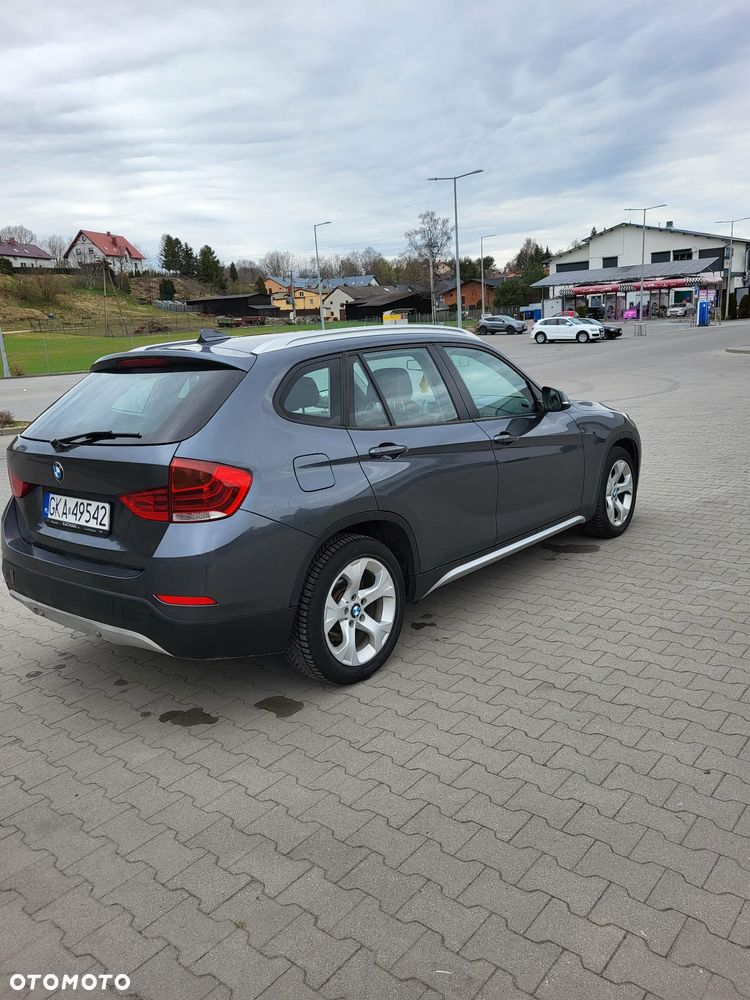 BMW X1 xDrive20d xLine - 6