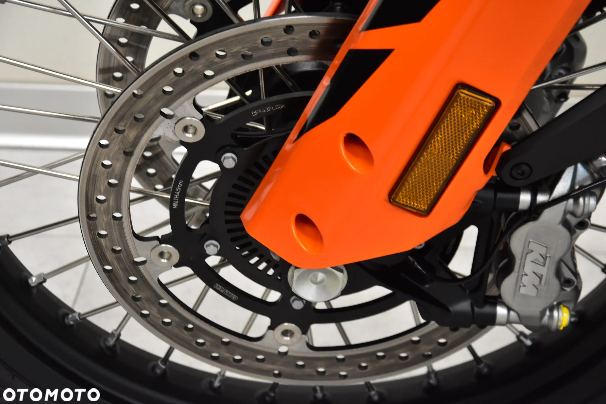 KTM Adventure - 34