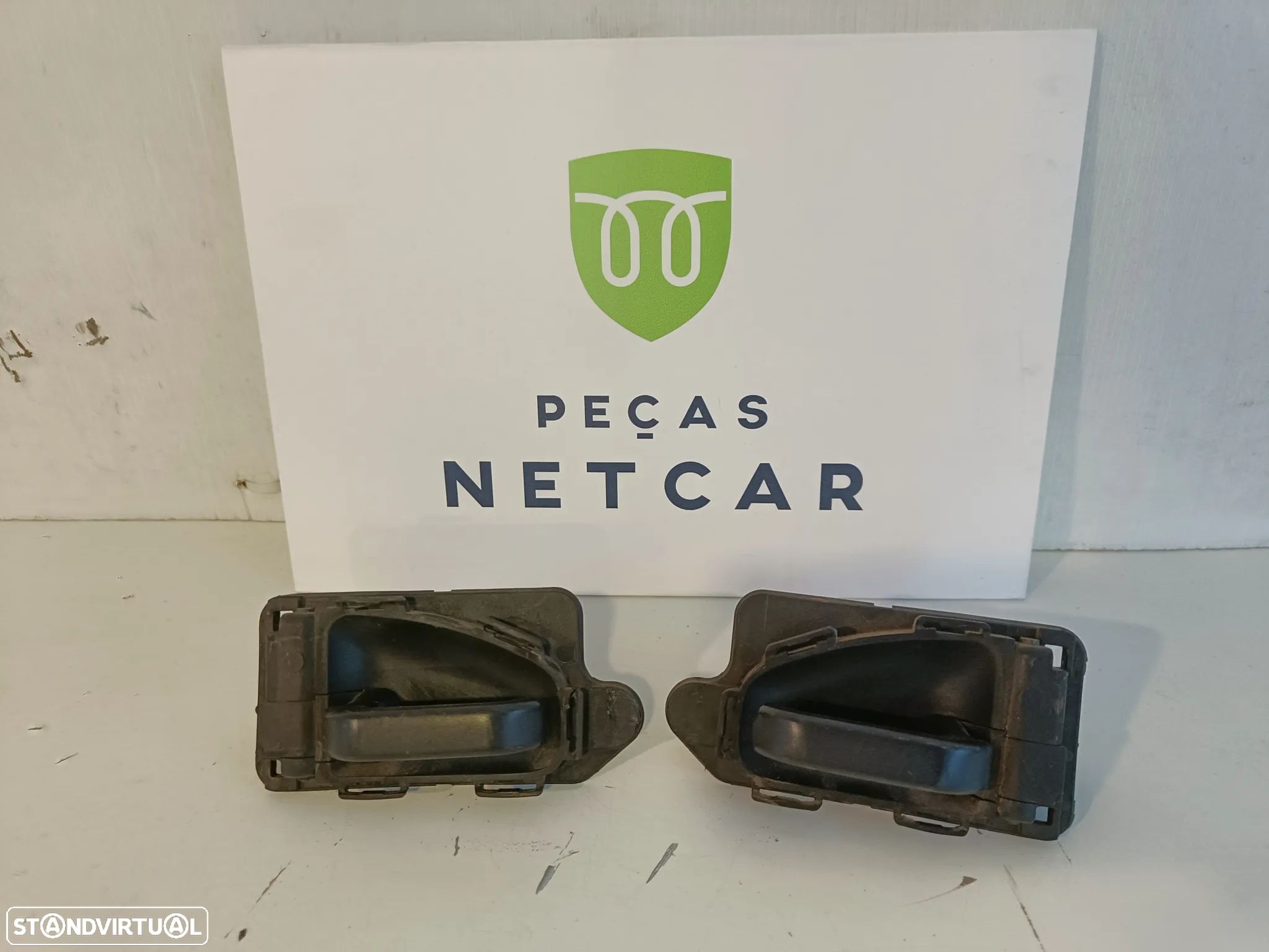 Puxador punho porta interior Citroen Saxo 1996 a 2002 - 1