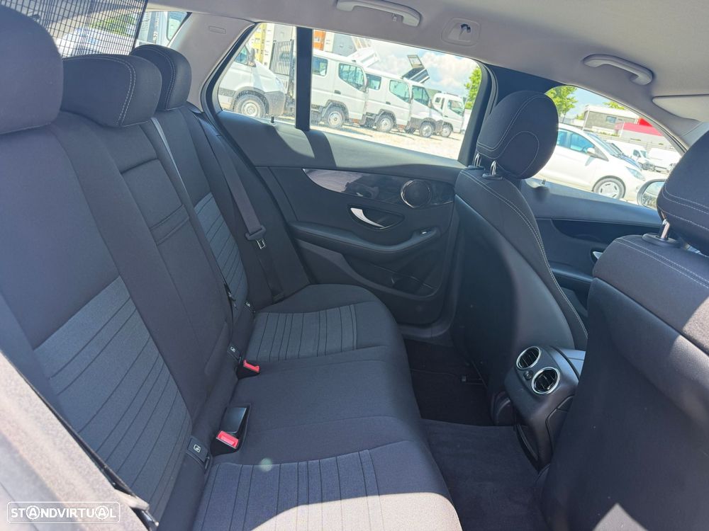 Mercedes-Benz C 220 d Avantgarde Aut. - 13