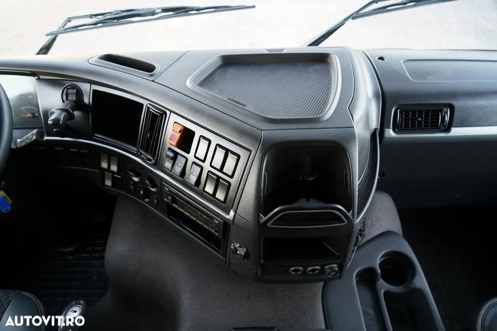 Volvo FM 380 / ADR COMPLET / CABINĂ DE ZI / I-SHIFT / 13 LITRI / - 29