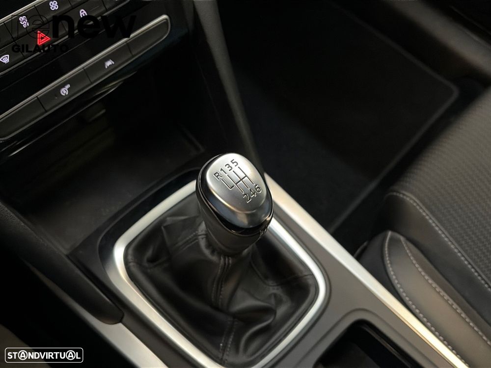 Renault Mégane Sport Tourer 1.5 Blue dCi Techno - 17