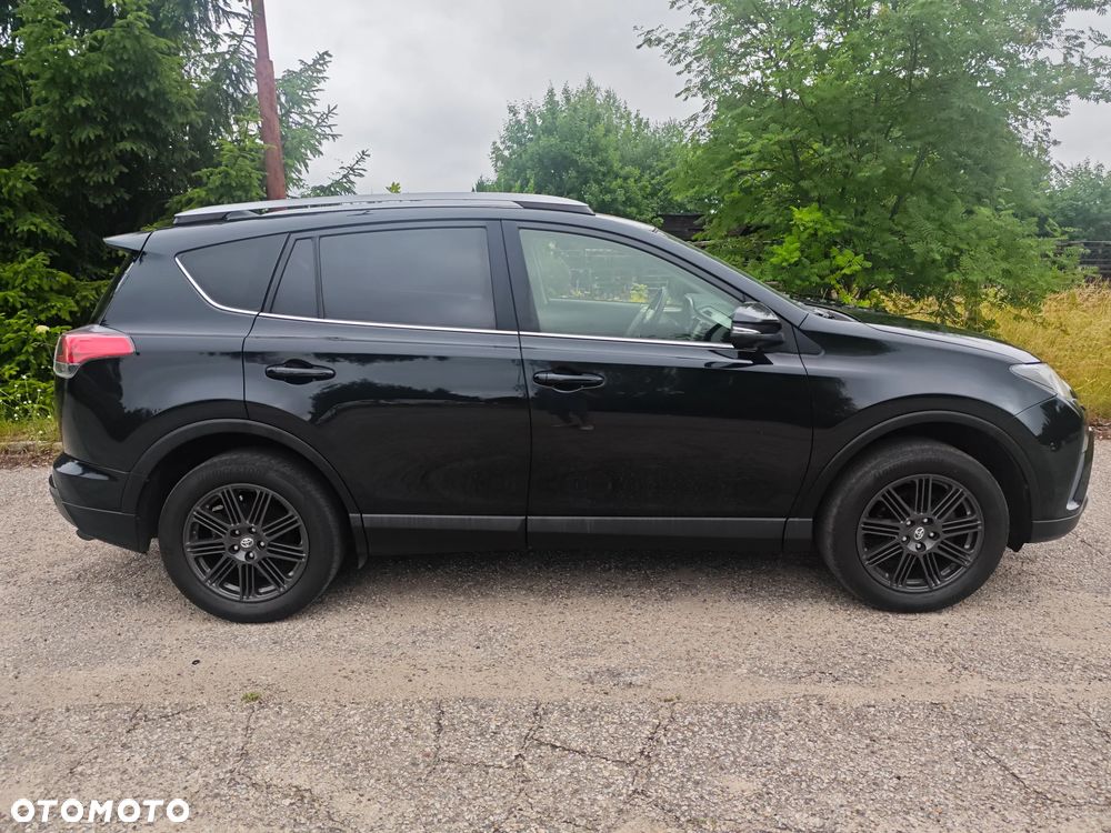 Toyota RAV4 - 18