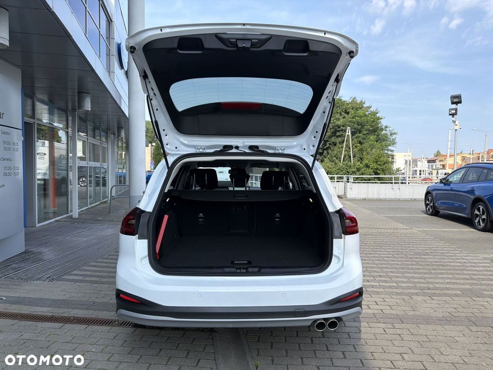 Ford Focus 1.0 EcoBoost mHEV Active X - 11
