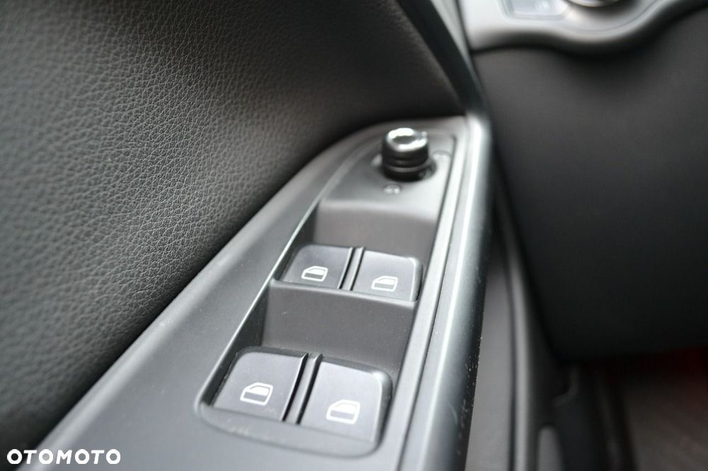 Audi A5 Cabrio - 13