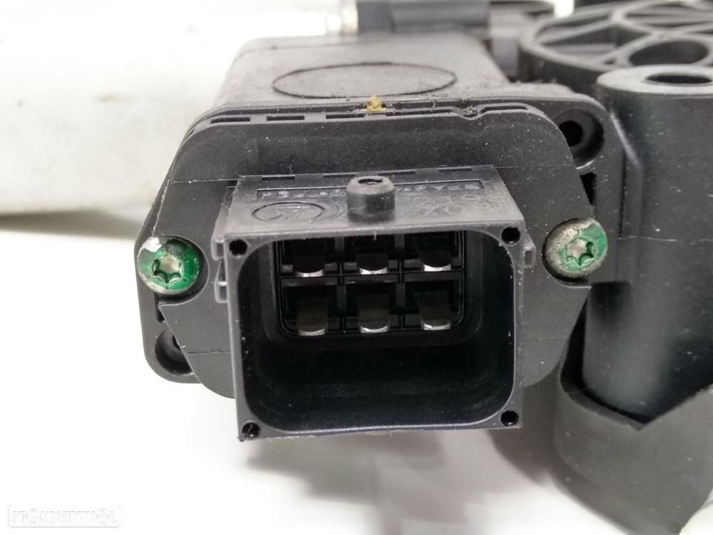 ELEVADOR DE VIDRO FRONTAL DIREITO OPEL CORSA D 2007 - 7