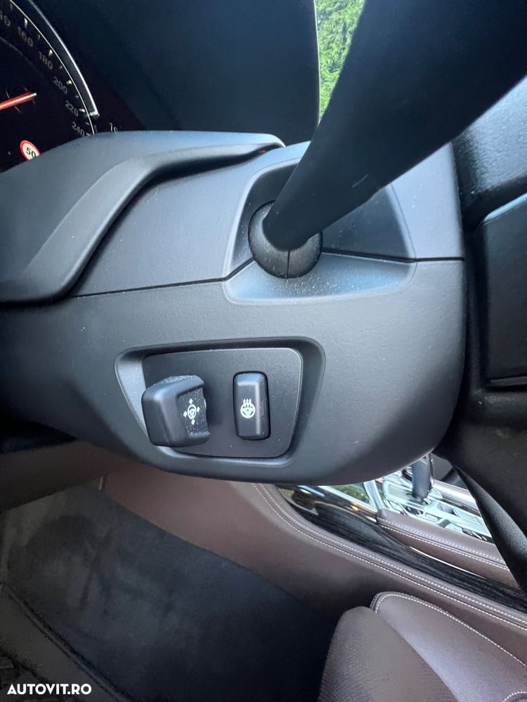 BMW Seria 7 740d xDrive - 16