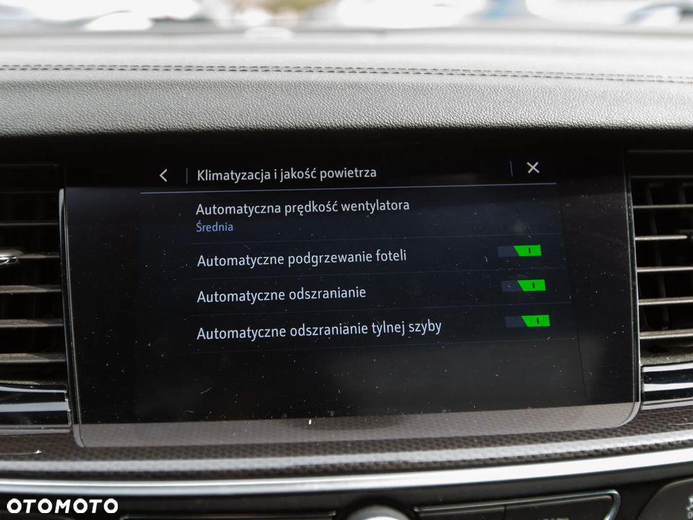 Opel Insignia 2.0 CDTI Elegance S&S - 36