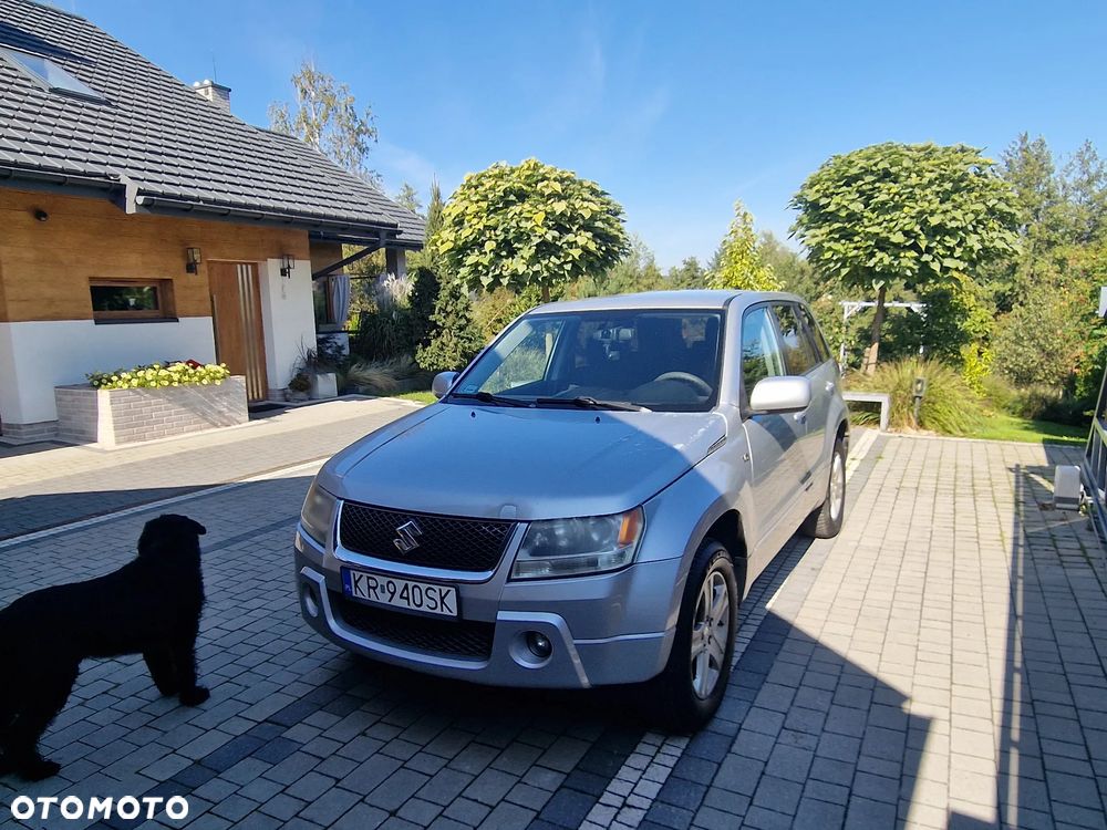 Suzuki Grand Vitara 2.7 V6 Premium - 3