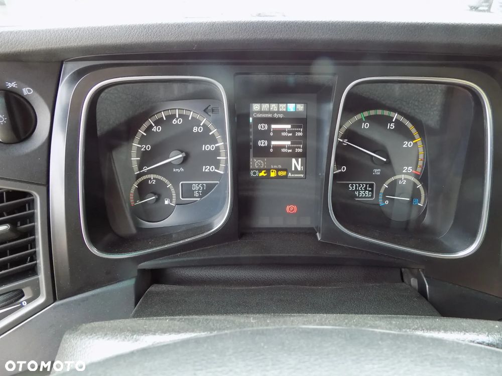Mercedes-Benz 1848 4X4 HUD - 8