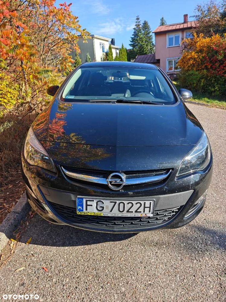 Opel Astra - 1