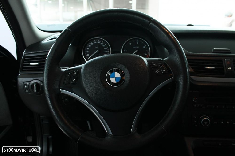 BMW X1 18 d sDrive - 15