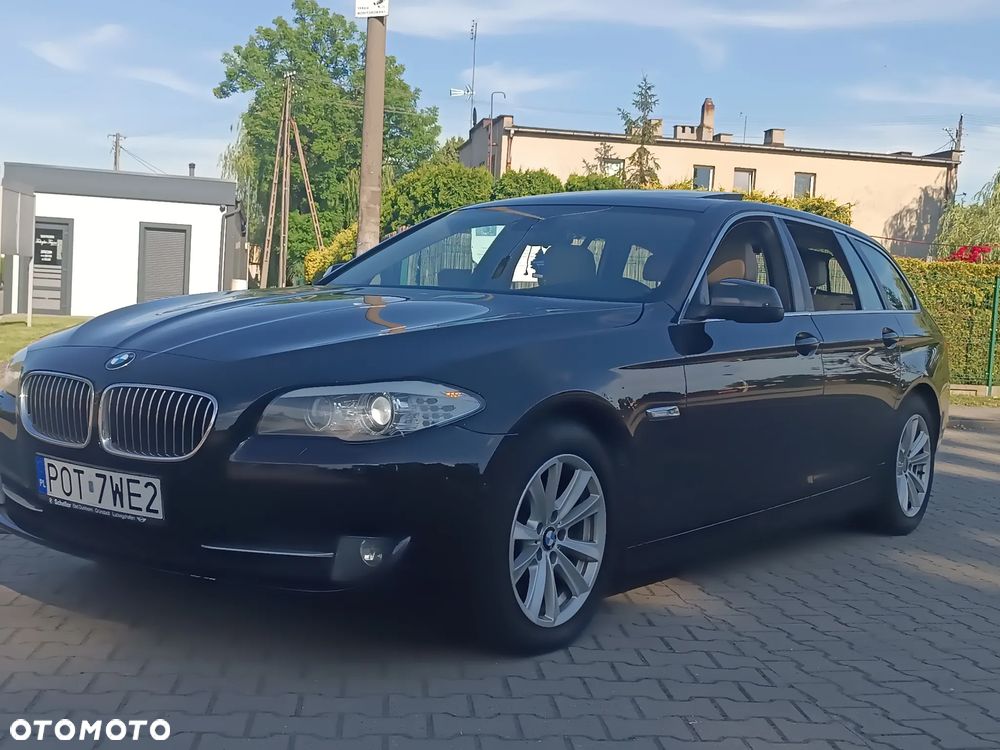 BMW Seria 5 520d Luxury Line - 10