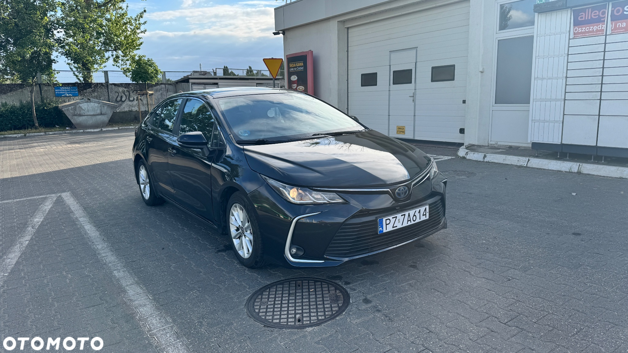 Toyota Corolla 1.8 Hybrid Active - 2