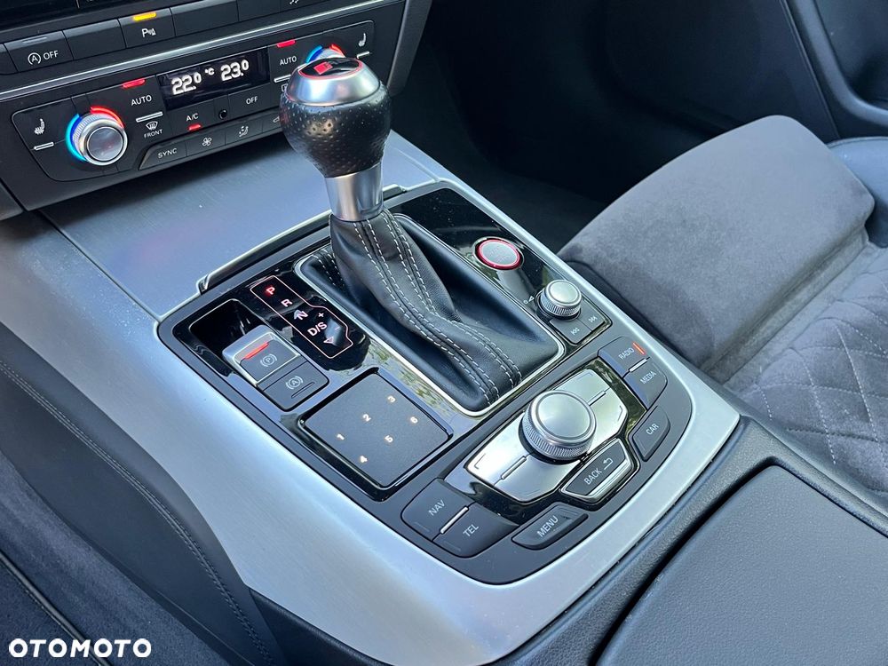 Audi RS6 Avant - 23