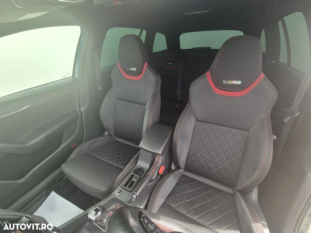 Skoda Octavia 2.0 TDI DSG RS - 11