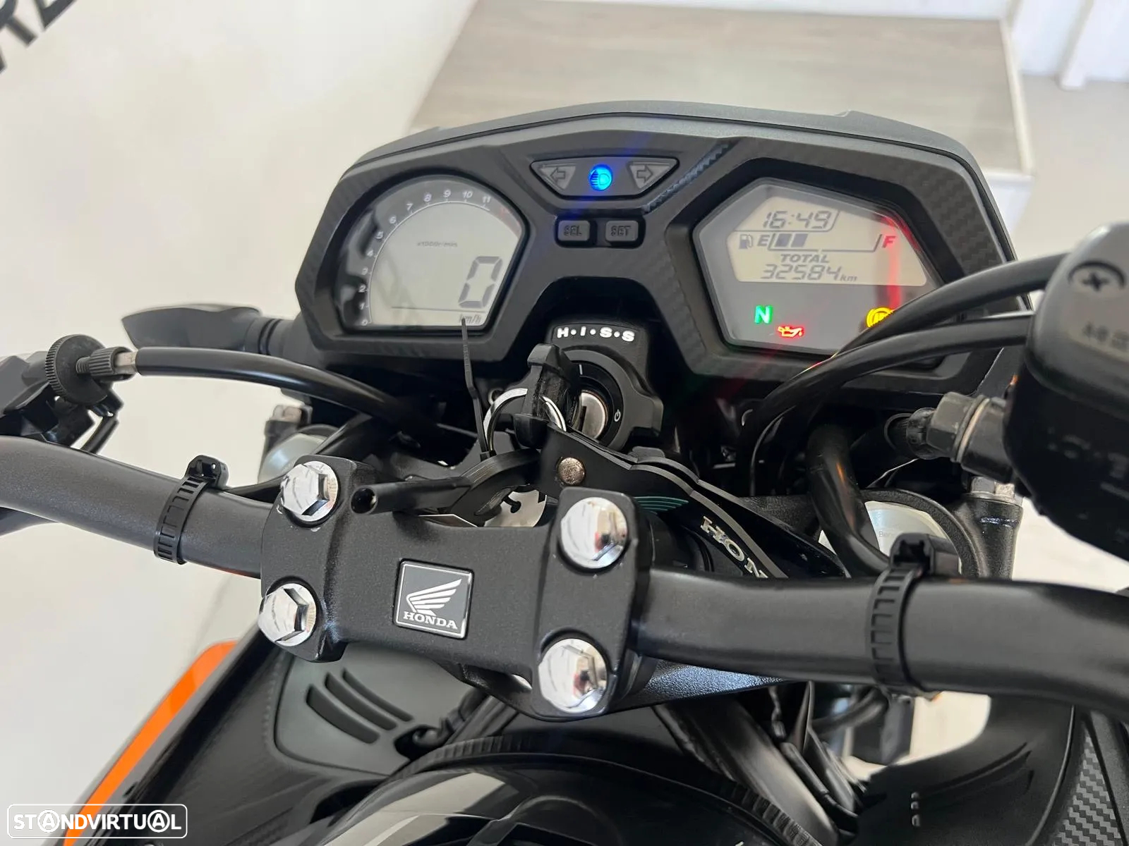 Honda CB 650F - 6
