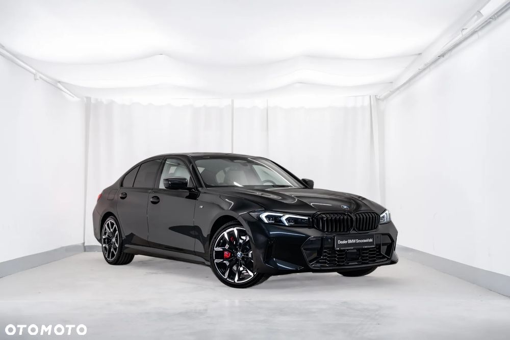 BMW Seria 3 330i xDrive M Sport - 4
