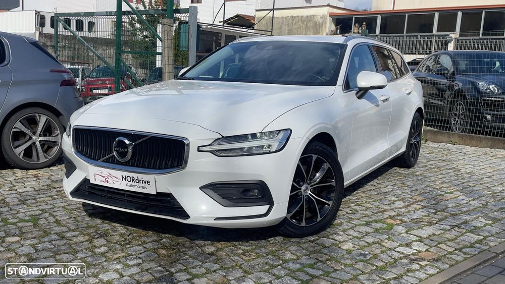 Volvo V60 D3 Momentum Pro - 2