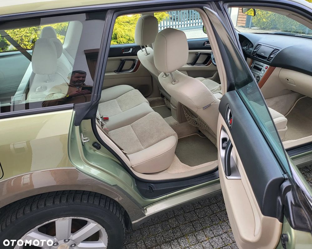 Subaru Outback - 8