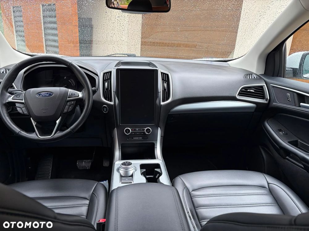 Ford Edge - 23