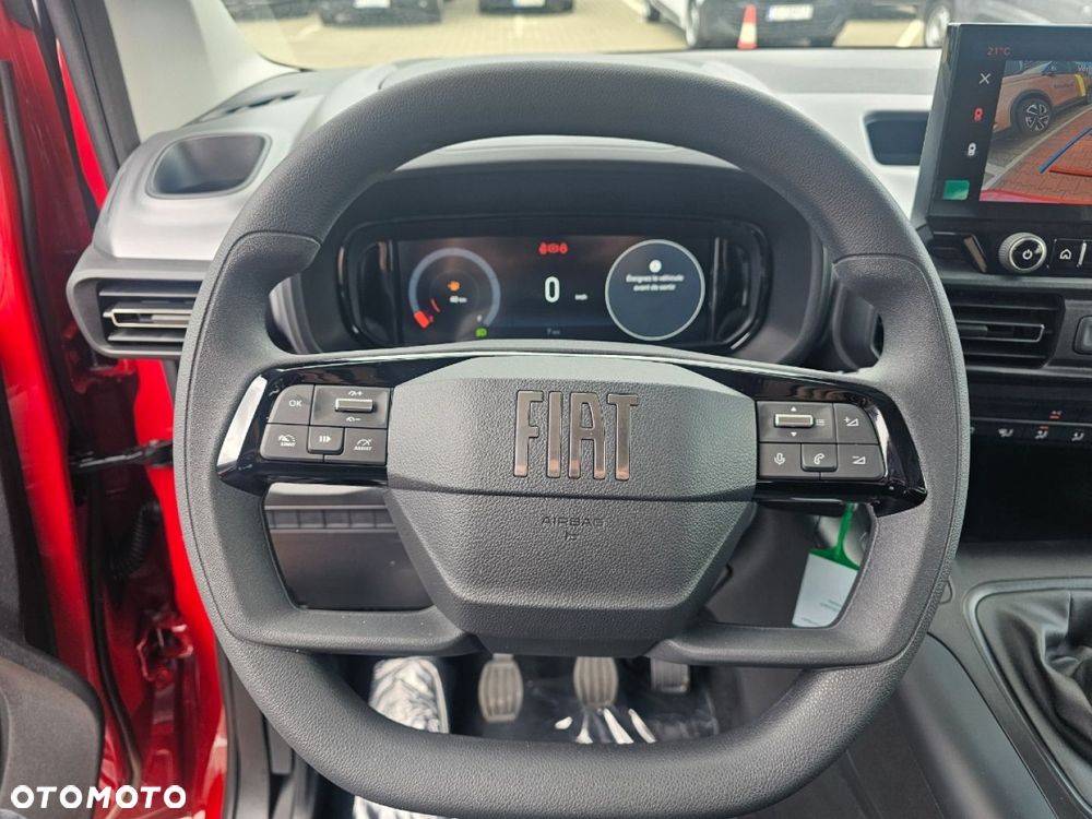 Fiat Qubo - 12