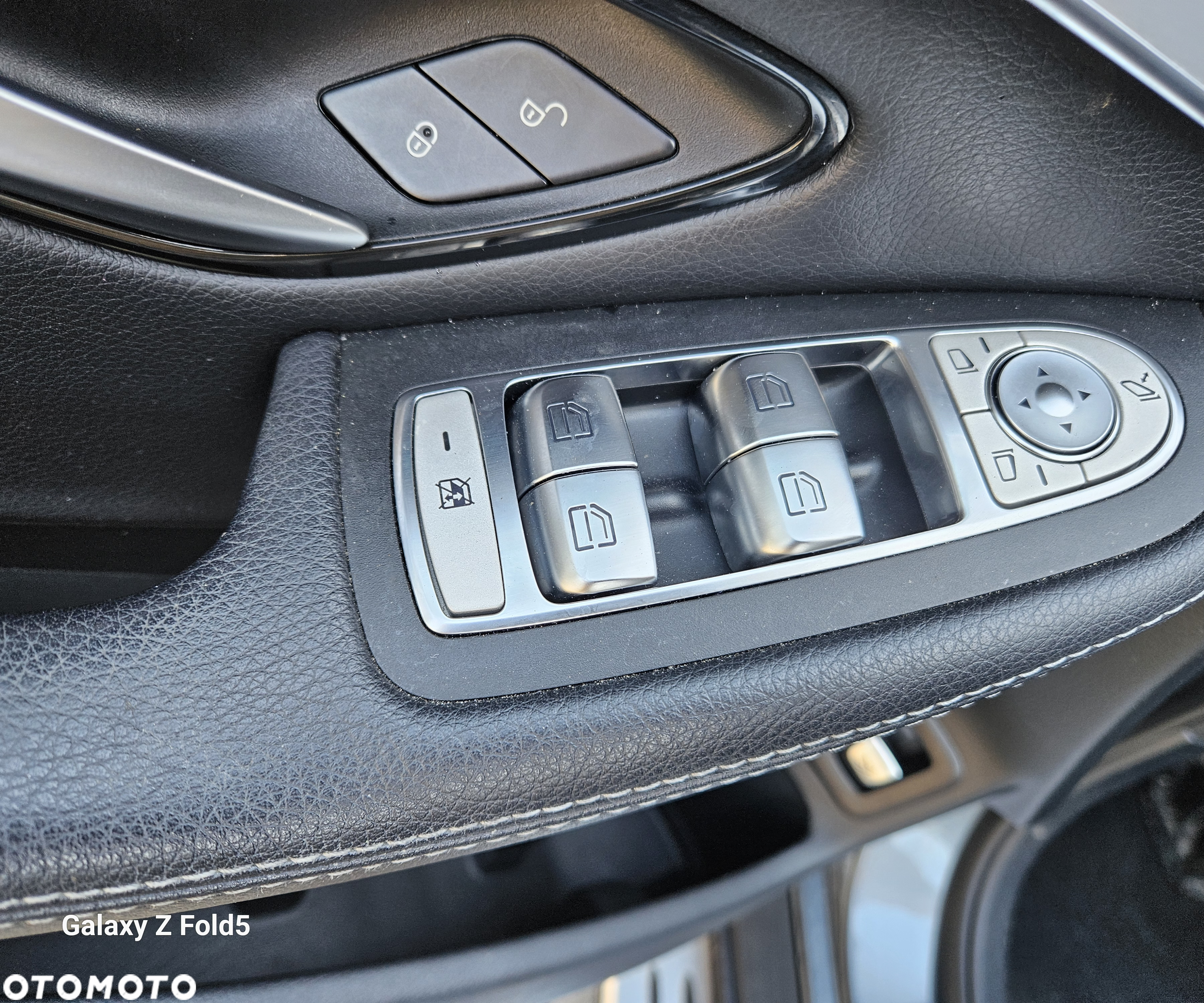 Mercedes-Benz GLC 250 d Coupe 4Matic 9G-TRONIC AMG Line - 17