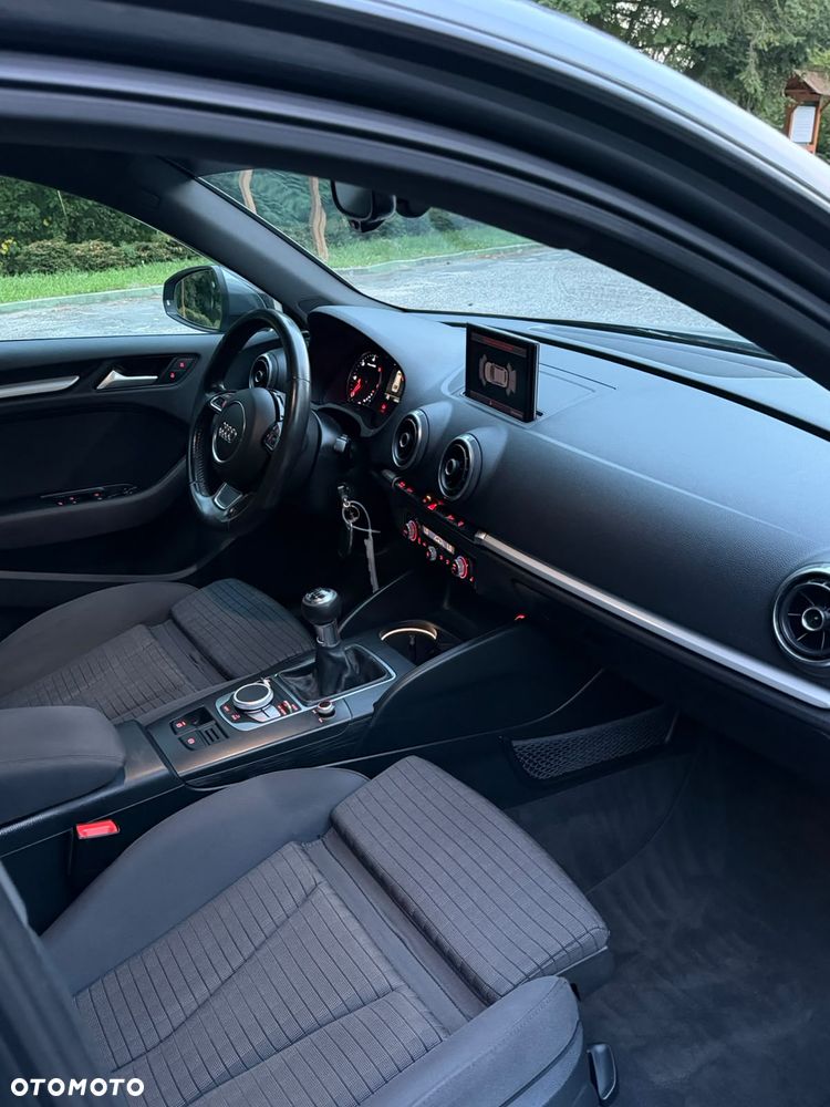 Audi A3 Sportback - 30