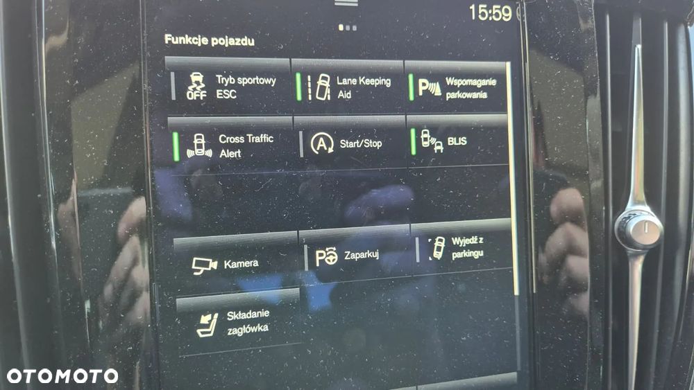 Volvo S90 - 34