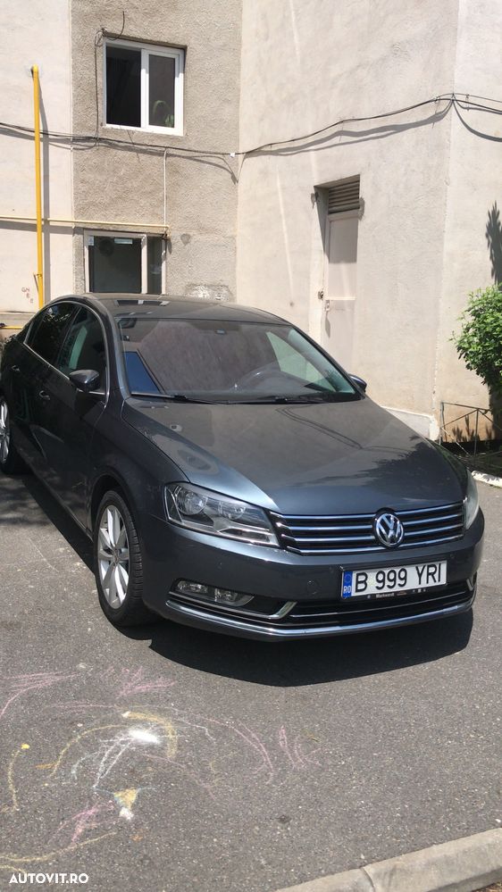 Volkswagen Passat 2.0 TDI Blue TDI DSG Highline - 10