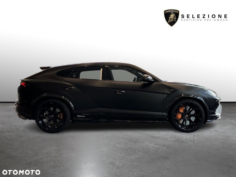 Lamborghini Urus - 2