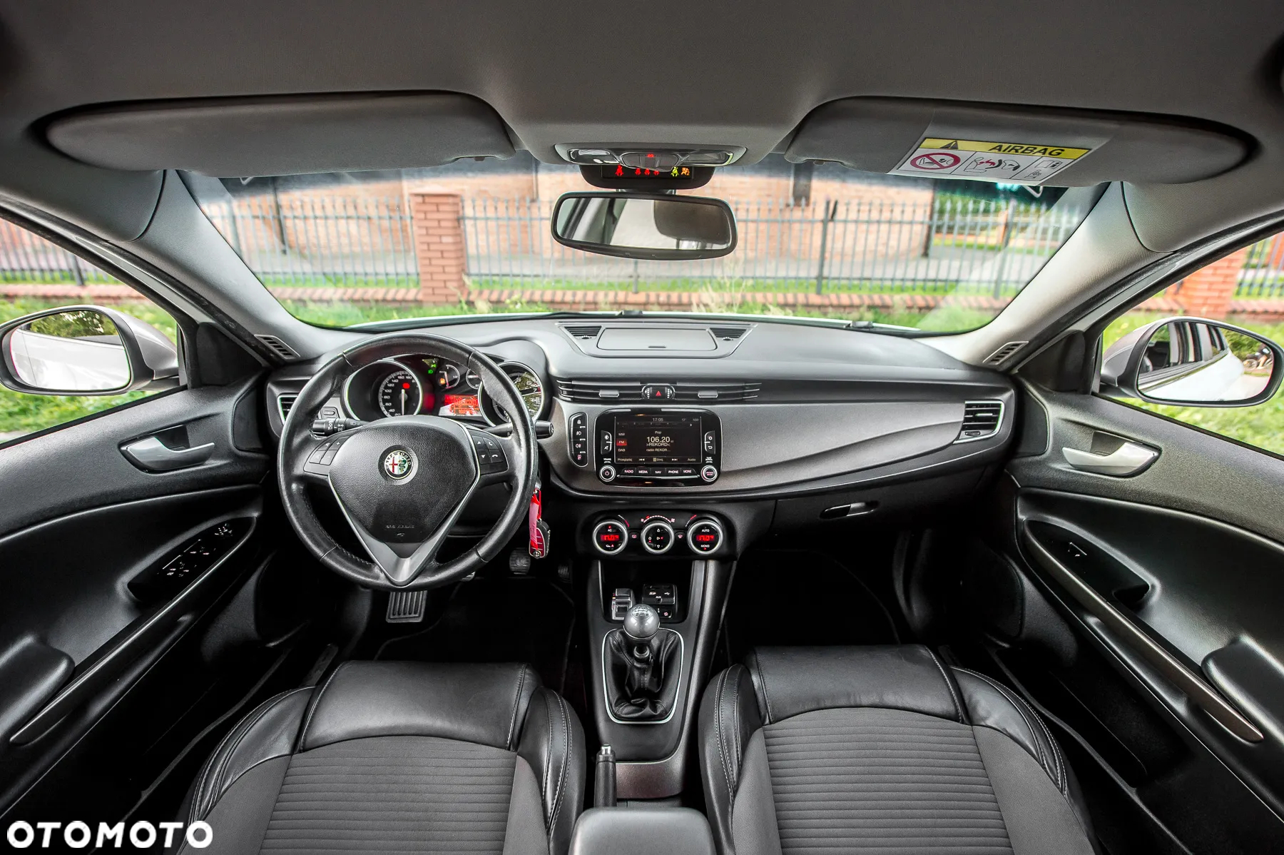 Alfa Romeo Giulietta 1.4 TB MultiAir Exclusive - 23