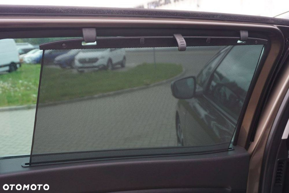 Renault Grand Scenic - 25