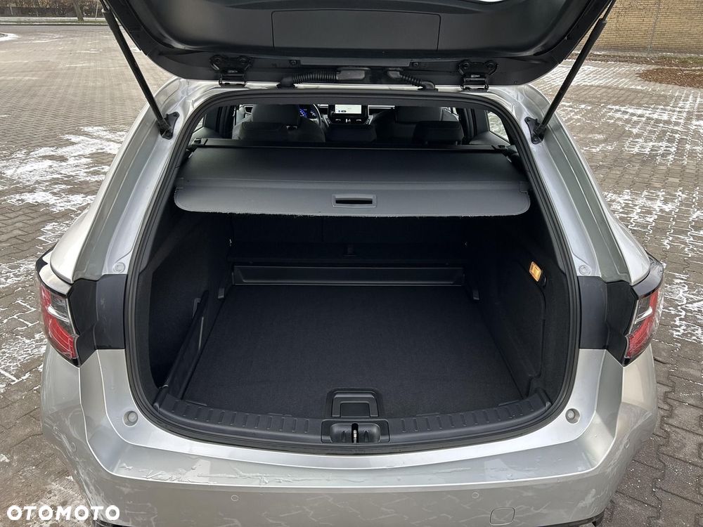 Toyota Corolla 2.0 Hybrid Comfort - 21