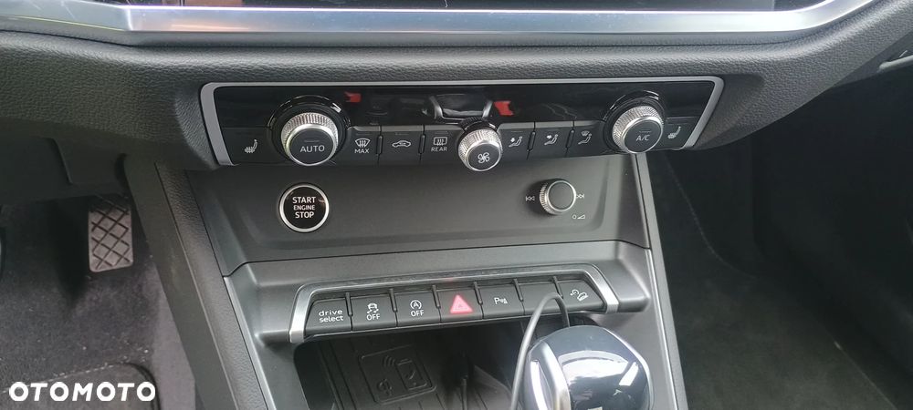 Audi Q3 45 TFSI Quattro S tronic S line - 23
