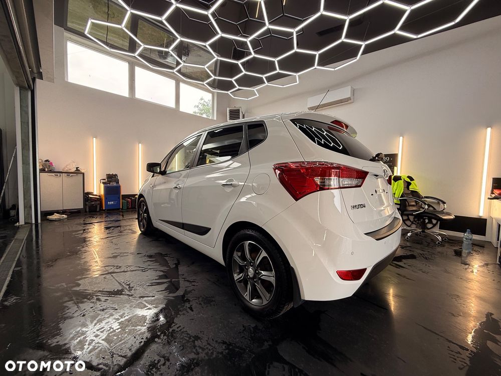 Hyundai ix20 1.6 BlueDrive Classic + - 4