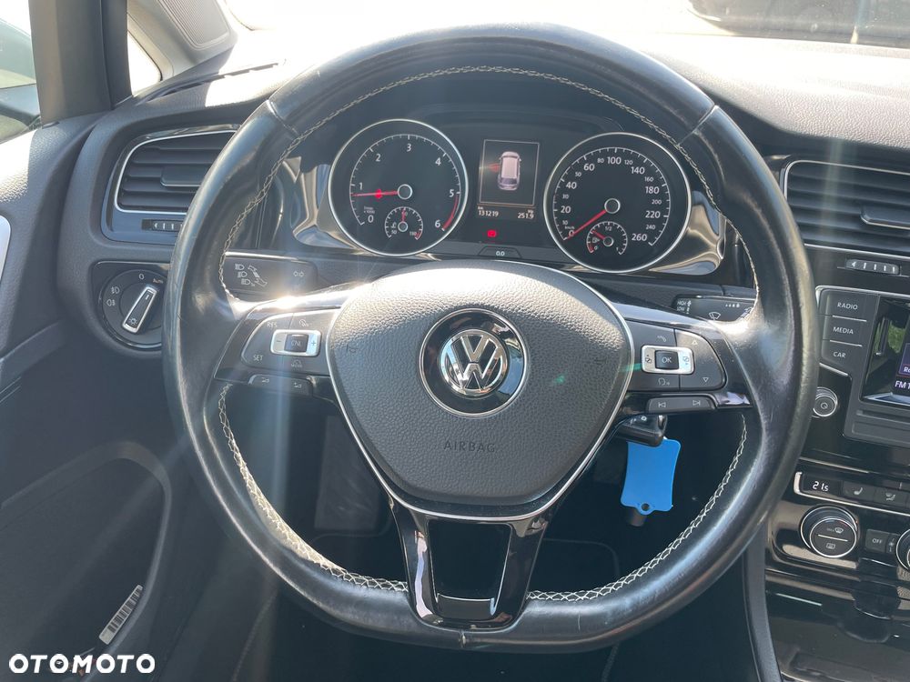 Volkswagen Golf 1.6 TDI BlueMotion Technology Cup - 22