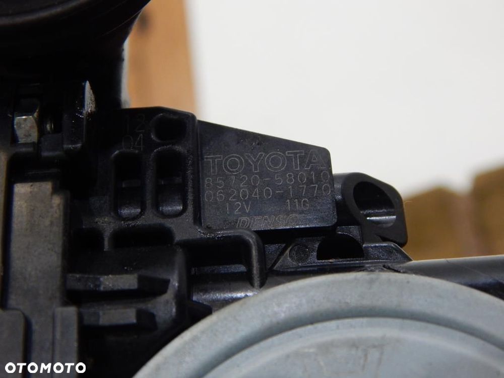 MECHANIZM PODNOŚNIK SZYBY PRAWY TYŁ LEXUS IS 220 - 7