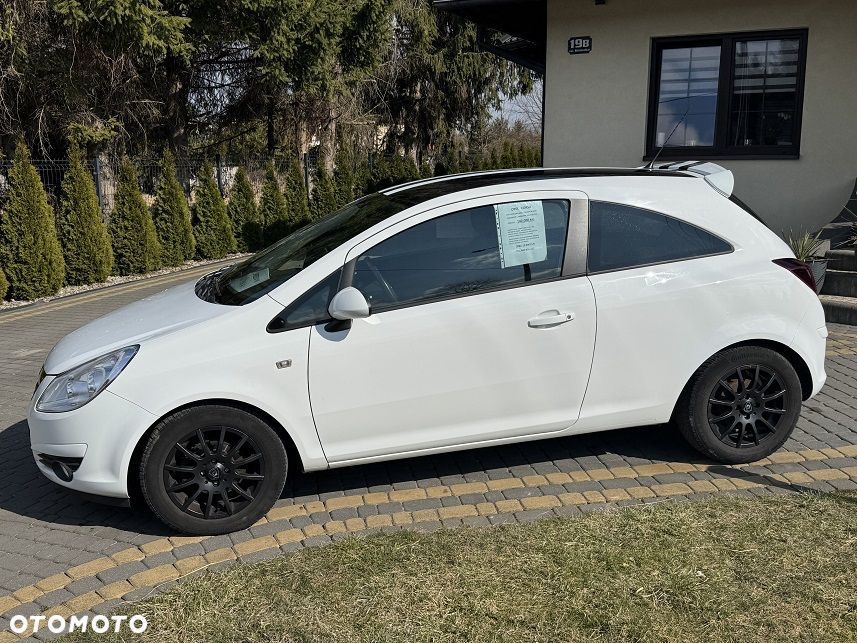 Opel Corsa 1.4 16V Color Edition - 4