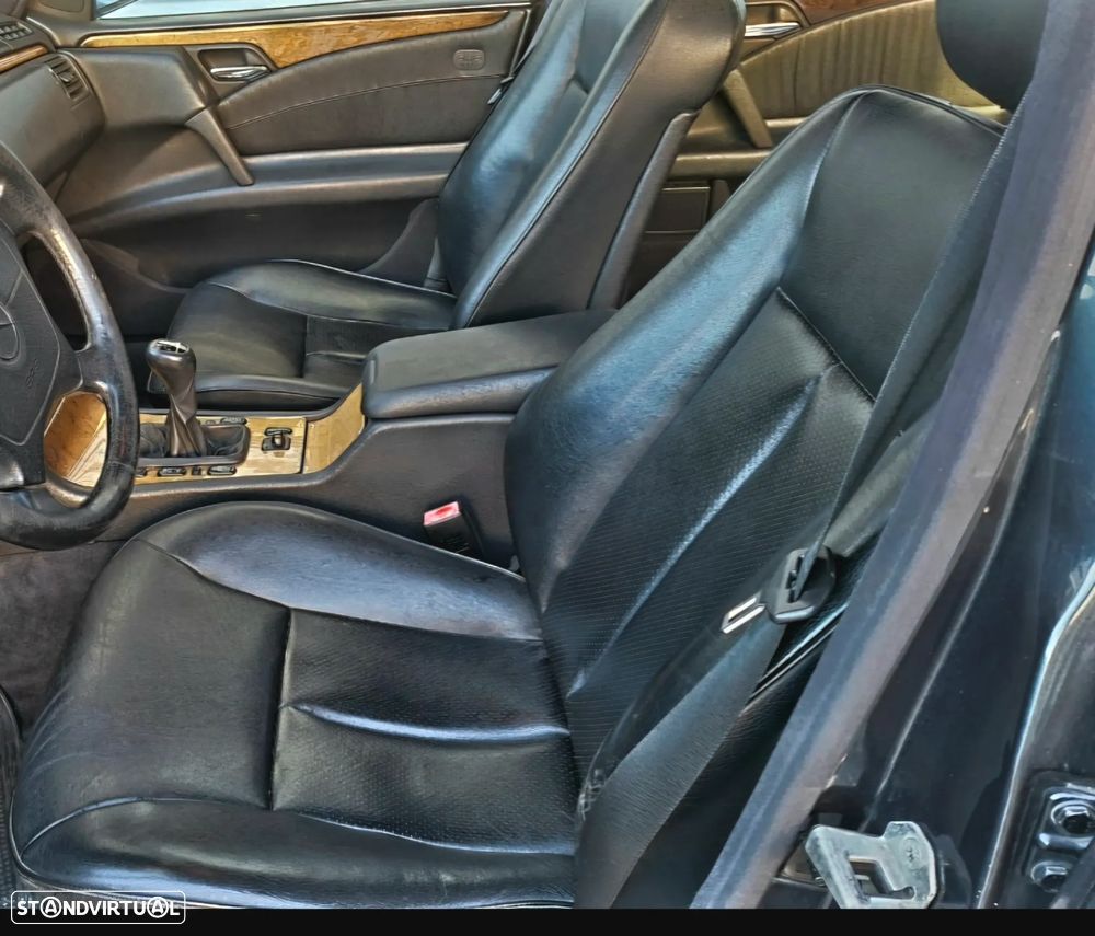 Mercedes-Benz E 220 - 6
