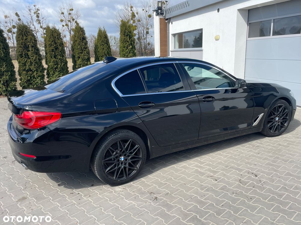 BMW Seria 5 520d - 4