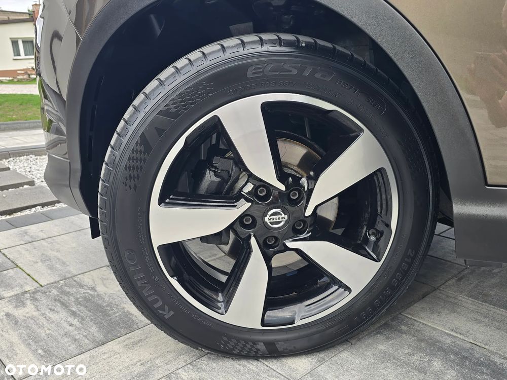 Nissan Qashqai 1.6 DIG-T N-Connecta - 23