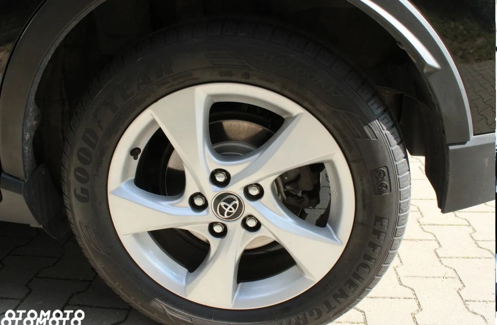 Toyota C-HR - 12