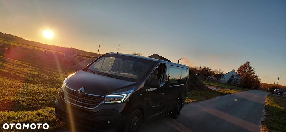 Renault Trafic - 2